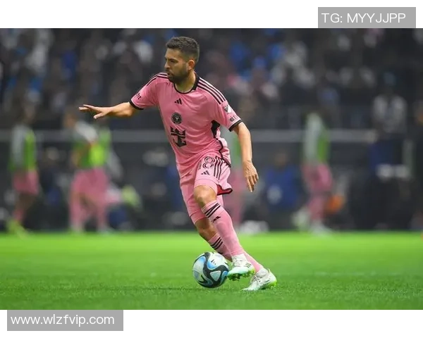 国际足球明星太太的生活与时尚:她们如何在聚光灯下展现自我风采 国际足球明星太太的生活与时尚:她们如何在聚光灯下展现自我风采