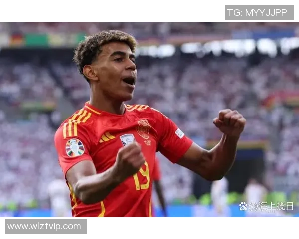 小眼睛的足球明星是谁他在赛场上的表现如何 小眼睛的足球明星是谁他在赛场上的表现如何